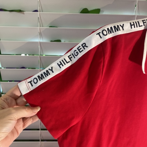 Tommy Hilfiger red polo style shirt with white logo trimmed shoulders & collar - Picture 2 of 7